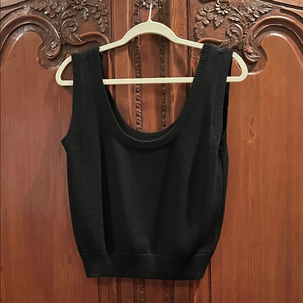 St. John Collection Black Tank Top